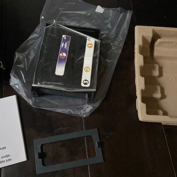 NETGEAR WNR2000 Wireless-N Router - Picture 6 of 6